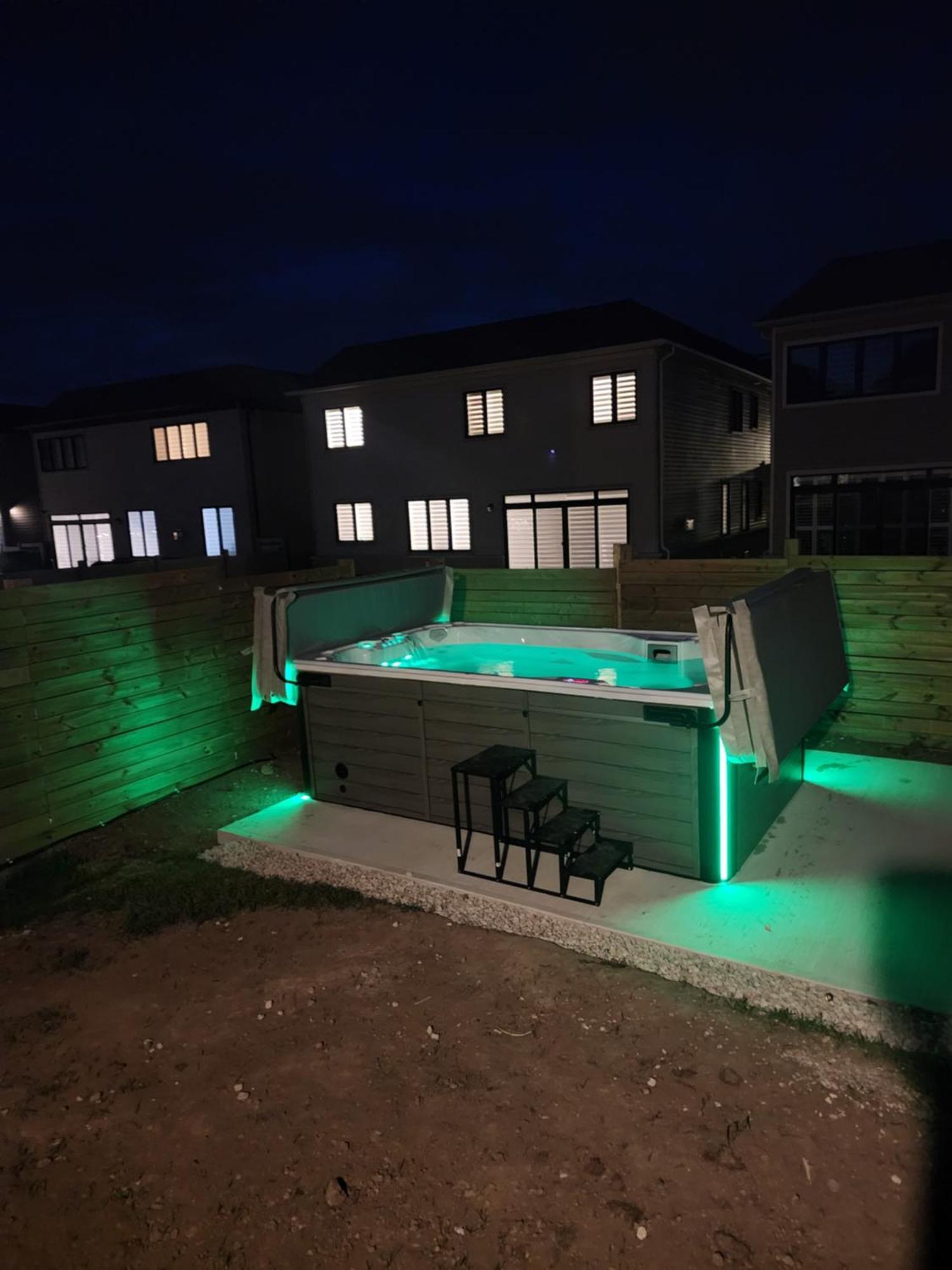 Paradise Villa 6 Bowmanville Dış mekan fotoğraf
